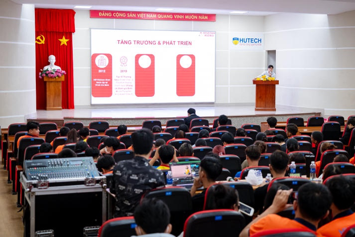 Sinh viên Khoa Quản trị kinh doanh HUTECH tập huấn kỹ năng tuyển dụng nhân lực cùng HR1 Vietnam 34