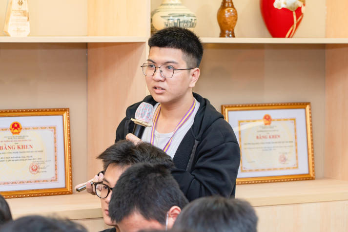 Chuyên gia từ FPT Telecom hướng dẫn sinh viên Khoa Công nghệ thông tin cách ứng dụng GenAI trong nghiên cứu khoa học 83