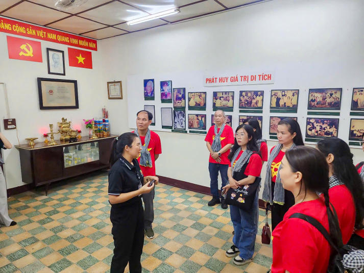 Biệt động Sài Gòn: Dấu ấn lịch sử trong hành trình về nguồn của Chi bộ 7 HUTECH 27