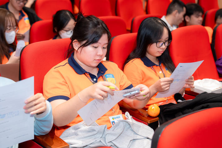 Sinh viên HUTECH viết nên câu chuyện trưởng thành tại “Chắp Cánh - Hành trình bản lĩnh” 111