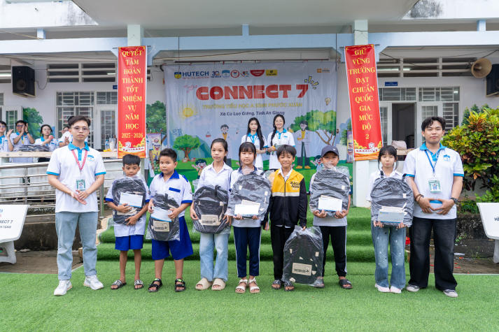Sinh viên Khoa Dược HUTECH lan tỏa yêu thương, tiếp sức ước mơ học sinh tại An Giang 73
