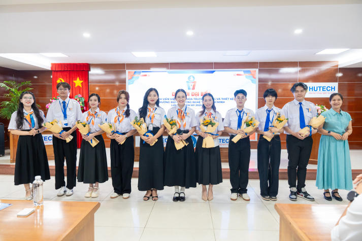Khởi động "chuyến tàu" nhiệm kỳ mới của Liên Chi hội Truyền thông & Thiết kế HUTECH tại Đại hội lần thứ II 144