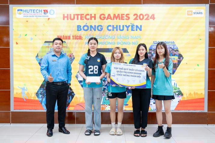 Khoa Quản trị kinh doanh vinh danh các vận động viên xuất sắc tại HUTECH Games 2024 159