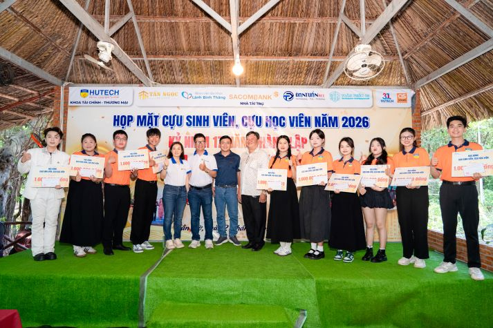 [Ảnh] Khoa Tài chính - Thương mại kỷ niệm 17 năm thành lập, nối dài hành trình “Kết nối yêu thương” 111