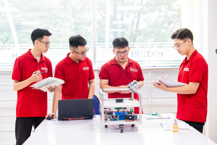 HUTECH nhận đăng ký xét tuyển học bạ từ 1/5 76