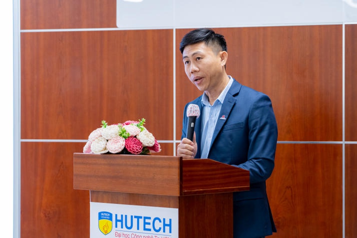 Sinh viên Khoa Xây dựng HUTECH định hướng nghề Xây dựng trong thời kỳ chuyển đổi số cùng chuyên gia 46