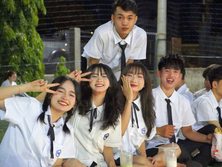 Gương mặt tân sinh viên Nguyễn Thọ Duy Thành: chàng trai “lỡ” thi Giáo dục Quốc phòng An ninh và nhận giải tỉnh 46