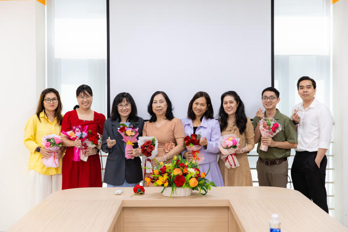 Nhiều sáng kiến giáo dục thực tiễn tại buổi bảo vệ luận văn Thạc sĩ ngành Ngôn ngữ Anh 64