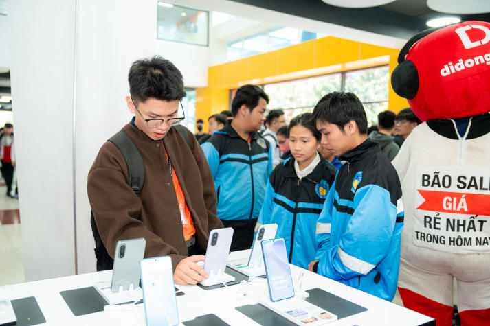 ​[Video] HUTECH IT OPEN DAY 2026: Một thập kỷ bền bỉ kết nối và nâng tầm nhân lực công nghệ 56