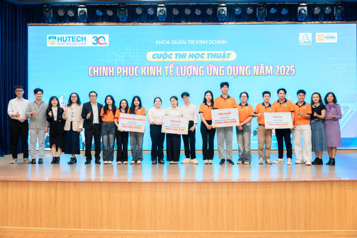 [Video] Sinh viên Khoa Quản trị kinh doanh làm chủ mô hình kinh tế lượng - Bứt phá tư duy, chinh phục tri thức 123