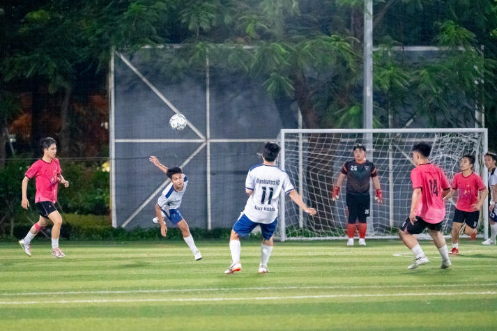 [Video] Viện Văn hóa - Nghệ thuật - Thể thao đăng quang vô địch Giải bóng đá Sinh viên HUTECH 2025 38