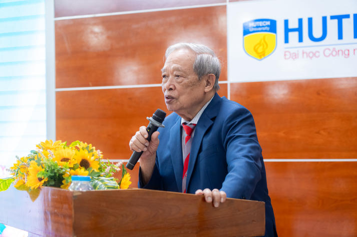 Hội nghị Đảng bộ HUTECH 2025-2026: Bồi dưỡng lý tưởng, lan tỏa khát vọng cống hiến trong đội ngũ Đảng viên trẻ 38