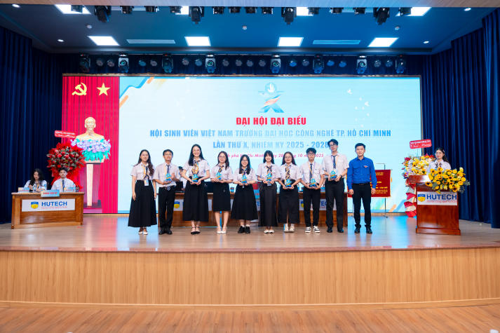 Đại hội đại biểu Hội Sinh viên Việt Nam HUTECH lần thứ X: Sẵn sàng hành trình "Xây dựng ước mơ - khát vọng - làm chủ" 162