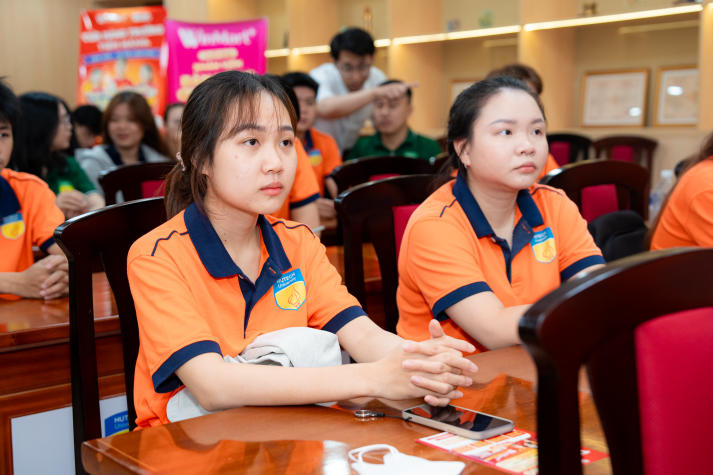 Sinh viên Viện Khoa học Ứng dụng rèn kỹ năng viết CV, sẵn sàng chinh phục nhà tuyển dụng 72