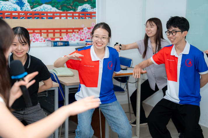 [Video] Sinh viên Khoa Nhật Bản học giao lưu văn hóa, học tập cùng sinh viên Đại học Hosei 64