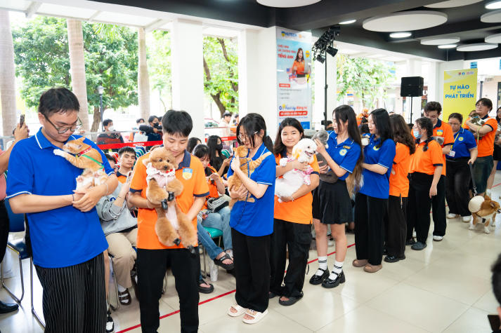[Video] Hẹn gặp HUTECH-ers tại Ngày hội Truyền thống Sinh viên Thu Duc Campus “NEWBIES SAY HI!” 89