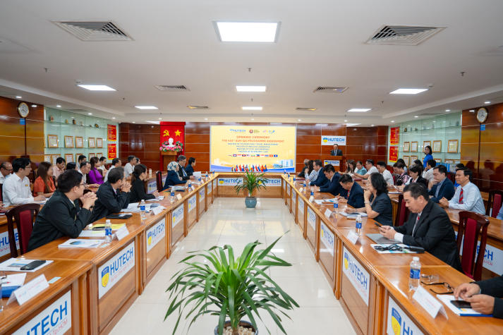 HUTECH chính thức khai mạc đánh giá ngoài 04 chương trình đào tạo trình độ Thạc sĩ theo tiêu chuẩn AUN-QA 99