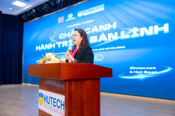 Sinh viên HUTECH viết nên câu chuyện trưởng thành tại “Chắp Cánh - Hành trình bản lĩnh” 44