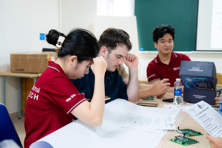 HUTECH and University of Newcastle students connect through Nucleo experiences and technical exchange 80