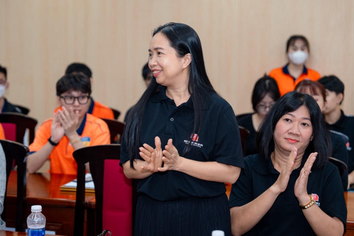 Nhiều sinh viên Khoa Kiến trúc - Mỹ thuật HUTECH được vinh danh 17