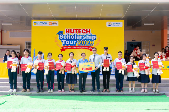 HUTECH Scholarship Tour 2026 ghi nhận sự ủng hộ tích cực từ các thầy cô THPT 128