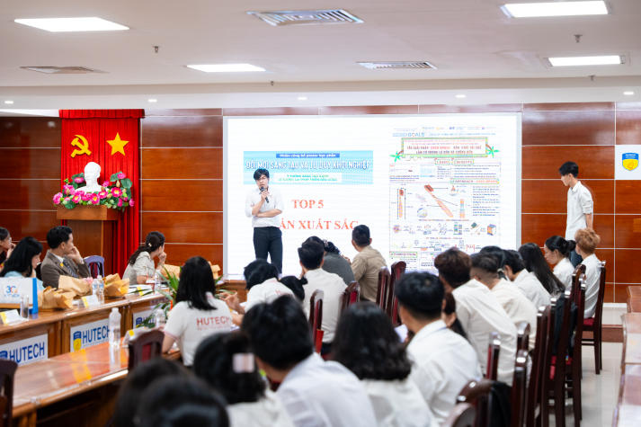 Bí quyết giúp sinh viên HUTECH tự tin truyền đạt ý tưởng, làm chủ sân khấu 50