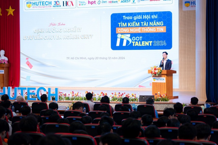 [Video] Bản tin đặc biệt: 9 dấu ấn tự hào của HUTECH năm 2024 112