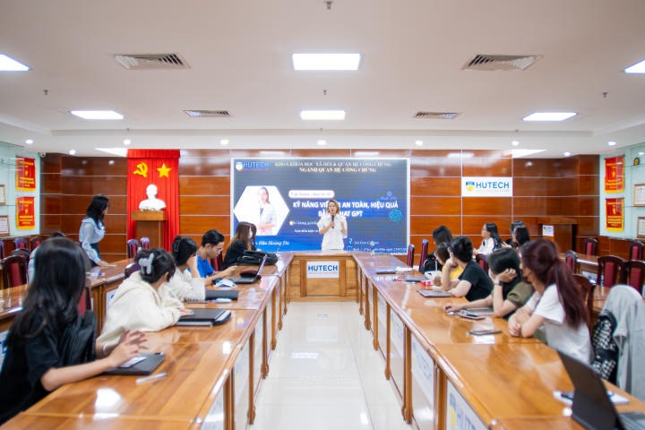 Cùng sinh viên ngành Quan hệ công chúng giải mã phương pháp ứng dụng ChatGPT vào truyền thông hiệu quả 9