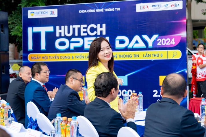 [Video] Gần 50 doanh nghiệp “săn” nhân sự công nghệ chất lượng tại HUTECH IT Open Day 2024 28