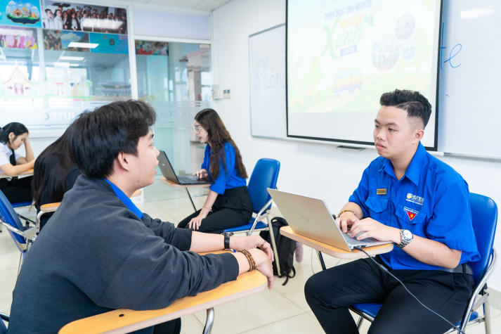 Hoàn tất phỏng vấn tuyển quân Mùa hè xanh HUTECH 2025, sẵn sàng cho ngày ra quân 36