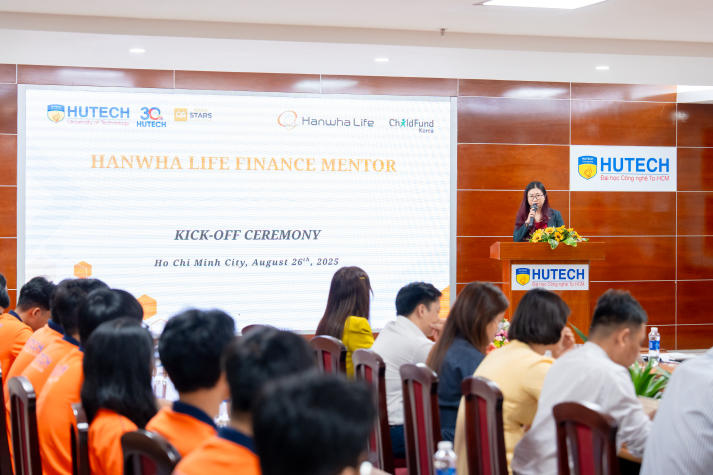 [Video] Khởi động chương trình “Hanwha Life Finance Mentor”: Cơ hội nhận học bổng, cố vấn và trải nghiệm thực tiễn cho sinh viên HUTECH 57