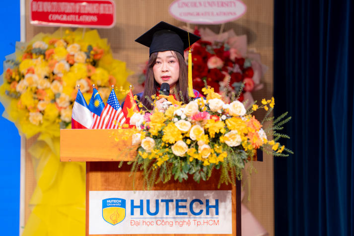 [Video] Hơn 300 tân khoa Viện Đào tạo Quốc tế HUTECH tốt nghiệp, khởi đầu hành trình hội nhập toàn cầu 46