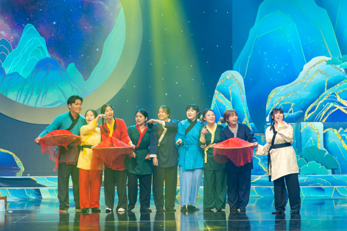 Học nghề sự kiện từ trải nghiệm ở HTV cùng sinh viên Quản trị sự kiện 16