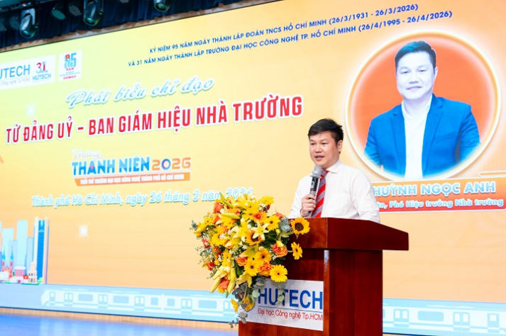 HUTECH kết nạp 54 Đoàn viên ưu tú nhân đợt kỷ niệm 95 năm ngày thành lập Đoàn TNCS Hồ Chí Minh (26/3/1931 - 26/3/2026) 34