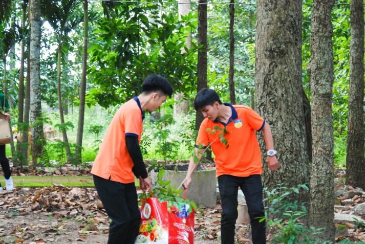 Cánh én mùa xuân 2025: Lan tỏa yêu thương, gieo mầm hy vọng 38