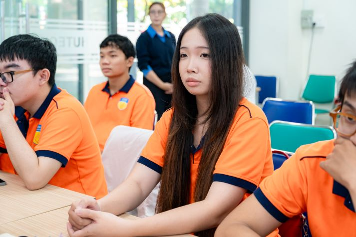 [Ảnh] HUTECH Innovatalk 2026: Sinh viên giải bài toán nông nghiệp đa giá trị từ thực tiễn xã Bình Mỹ (TP.HCM) 159