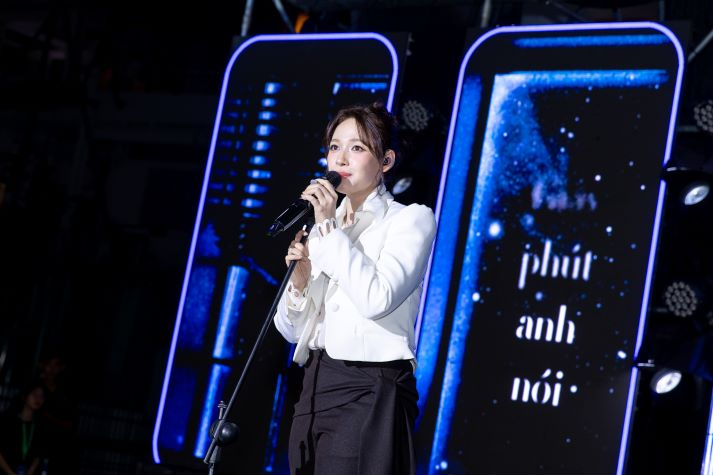 [Video] Cara và DJ The Hotel Lobby khuấy động Keiko Concert 2026 31