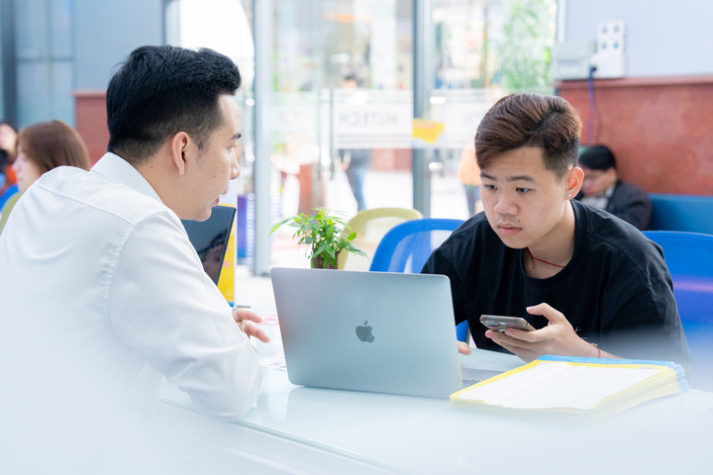 HUTECH chính thức công bố điểm chuẩn năm 2025: 15 - 21 điểm 842