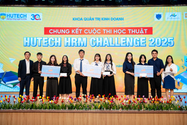 Thử sức cùng HRM Challenge, sinh viên HUTECH làm chủ kỹ năng nhân sự trong kỷ nguyên số 227