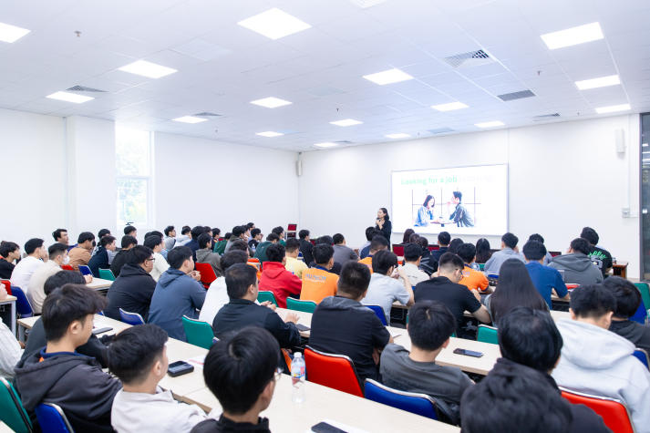 IT-ers HUTECH rèn kỹ năng viết CV tiếng Anh, tự tin chinh phục nhà tuyển dụng 38