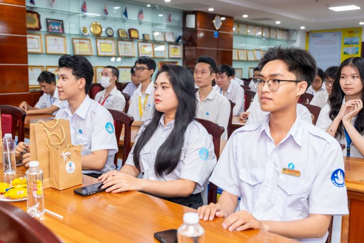 Sôi nổi khí thế tại Đại hội Đại biểu Liên Chi hội Viện Đào tạo Quốc tế lần IV, nhiệm kỳ 2025 - 2028 51