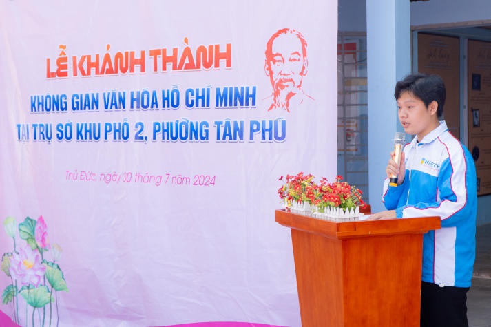 Mùa hè xanh HUTECH 2024: Khánh thành “Không gian văn hóa Hồ Chí Minh” tại phường Tân Phú (TP. Thủ Đức) 55