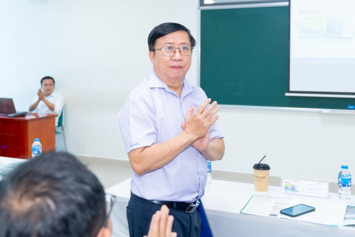 Sinh viên Khoa Xây dựng HUTECH tìm hiểu giải pháp chống thấm công nghệ Việt 29