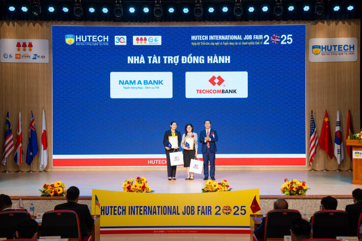 Doanh nghiệp đa quốc gia “đổ bộ” HUTECH International Job Fair 2025, mở ra hàng ngàn cơ hội nghề nghiệp cho sinh viên 47
