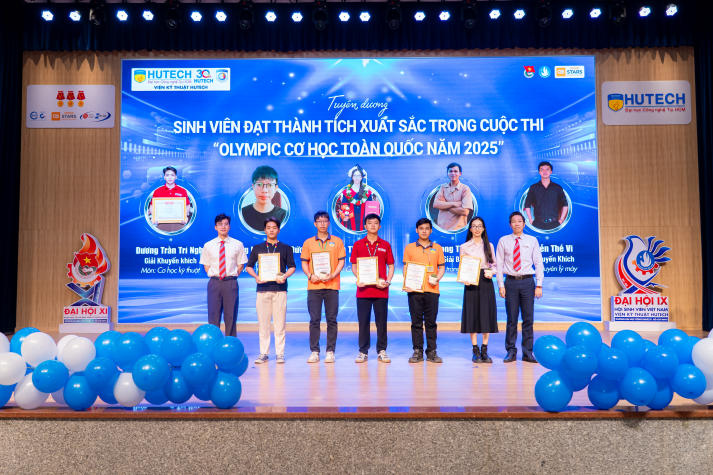 Sinh viên Viện Kỹ thuật bứt phá thành tích, sẵn sàng chinh phục năm học mới 64