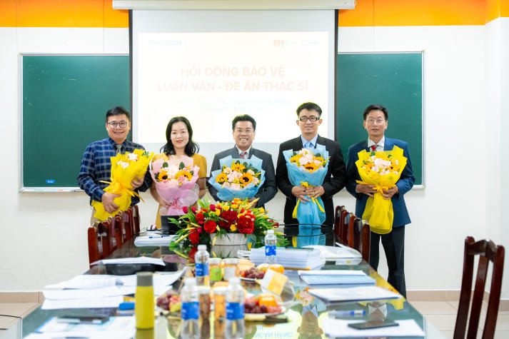 HUTECH tổ chức bảo vệ luận văn/đề án Thạc sĩ, nhấn mạnh tính ứng dụng trong Tài chính - Ngân hàng và Kế toán 11