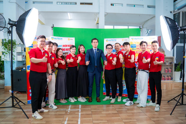 Ngày hội “STEAM your life, Bright your future!”: “Teen” THPT Lê Quý Đôn khai phá tư duy khoa học - công nghệ 141