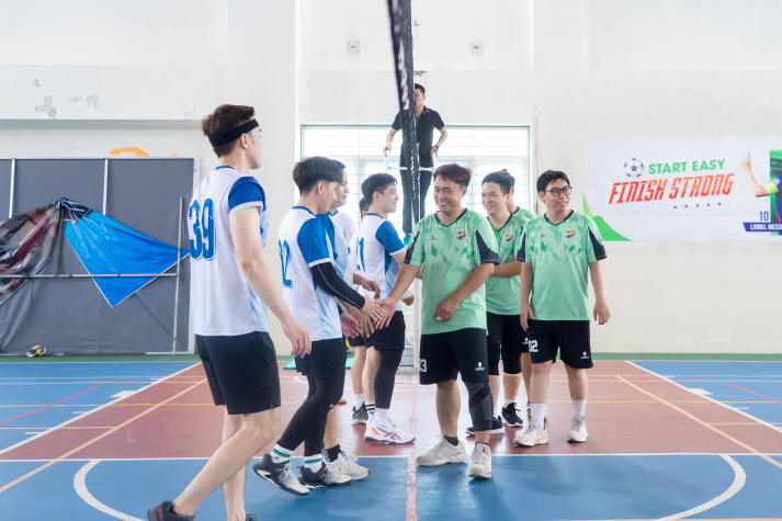 [Hội thao CB-GV-NV HUTECH 2025]: Bóng chuyền nam xác định 4 cái tên tiến vào Bán kết 119