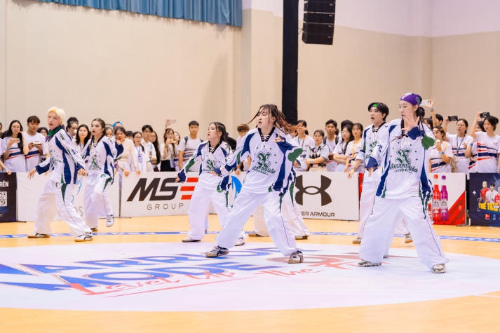 HUTECH xuất sắc giành Huy chương Bạc bộ môn Nhảy đối kháng Dance Battle tại VUG 2024 72