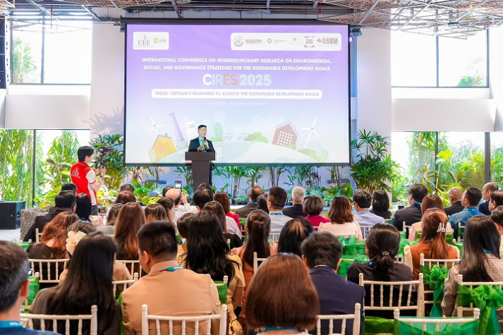 Research paper from the team led by Mr. Nguyen Xuan Hung - Director of VJIT - receives “Best Paper Award” at CIRES 2025 12